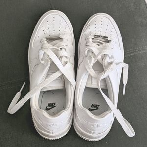 Nike Air Force 1 Sage Low